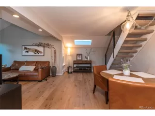 Photo #4: 9892210 Listing