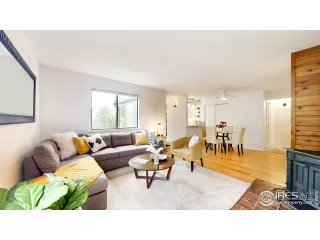 Photo #2: 989234 Listing