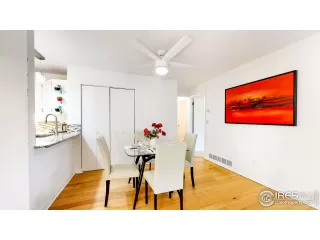 Photo #6: 989234 Listing