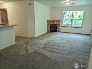 Photo #2: 989259 Listing