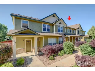 Photo #1: 989282 Listing