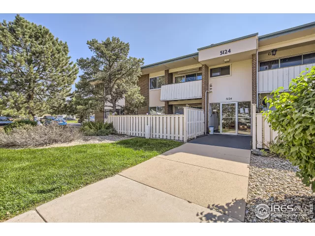 MLS: 989294 Condo For Sale