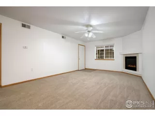 Photo #3: 989306 Listing