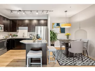 Photo #3: 989344 Listing