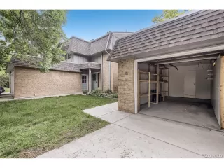 Photo #1: 9893491 Listing