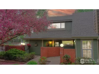 Photo #1: 989392 Listing