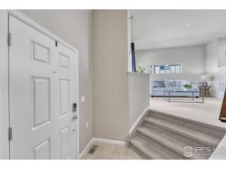 Photo #5: 989467 Listing 