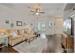 Photo #2: 989479 Listing