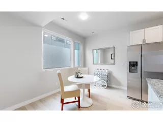 Photo #4: 989559 Listing