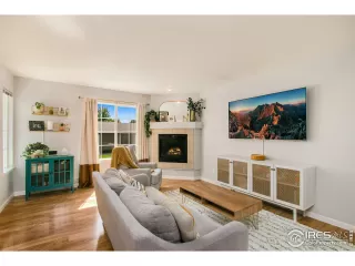 Photo #5: 989594 Listing 