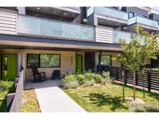 Photo #2: 989595 Listing