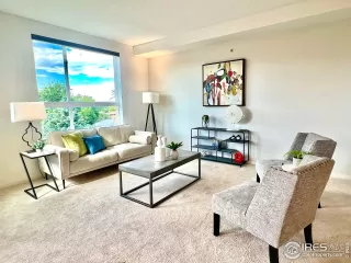 Photo #1: 989695 Listing 