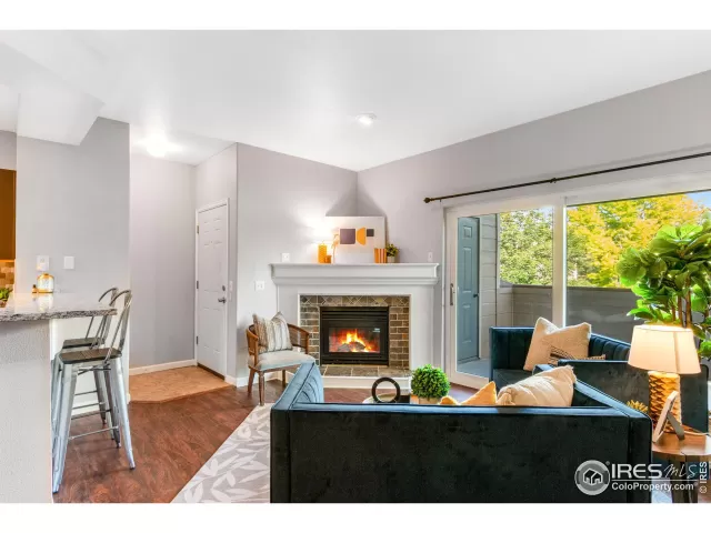 MLS: 989700 Condo For Sale