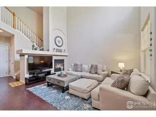 Photo #6: 989723 Listing