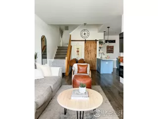 Photo #1: 989879 Listing