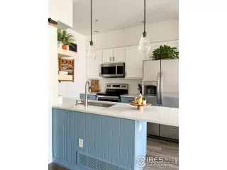 Photo #4: 989879 Listing