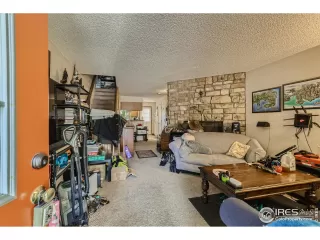 Photo #1: 989928 Listing