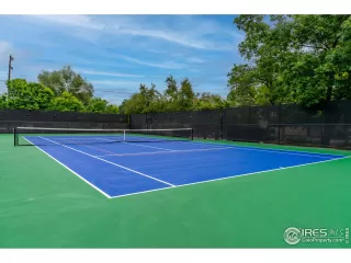 Photo #2: 989941 Listing