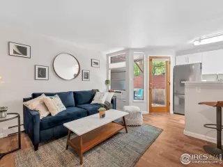 More Details about MLS # 989991 : 910 PORTLAND PL 3 BOULDER CO 80304