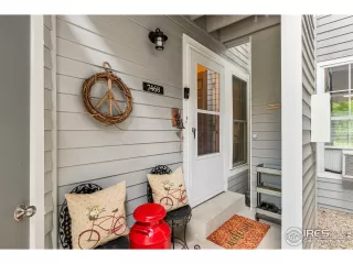 Photo #2: 990027 Listing