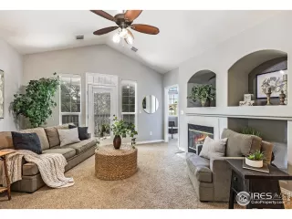 Photo #1: 990037 Listing 