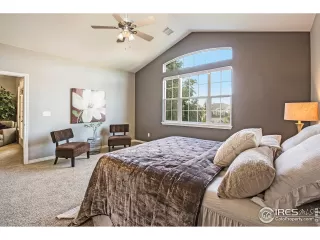 Photo #6: 990037 Listing 