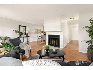 Photo #2: 990046 Listing 