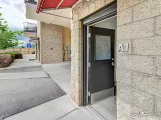 Photo #3: 990116 Listing