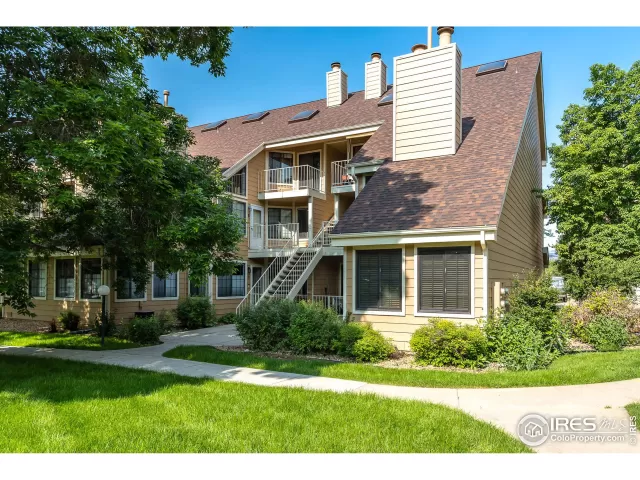 MLS: 990189 Condo For Sale