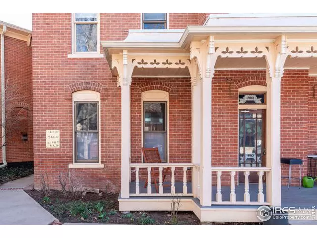 MLS: 990224 Condo For Sale