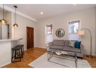 Photo #2: 990224 Listing 