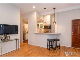 Photo #3: 990224 Listing 