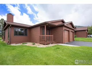 Photo #2: 990283 Listing