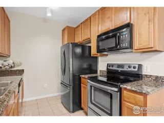 Photo #3: 990315 Listing