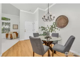 Photo #4: 990320 Listing 