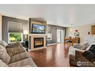 Photo #2: 990363 Listing