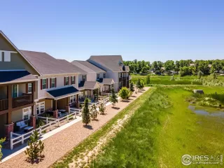 Photo #3: 990384 Listing