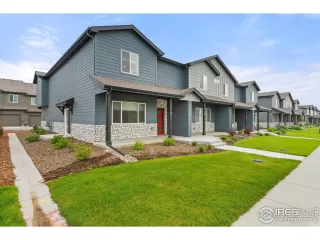 Photo #1: 990422 Listing 