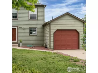 Photo #2: 990441 Listing