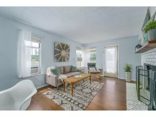 Photo #3: 990441 Listing