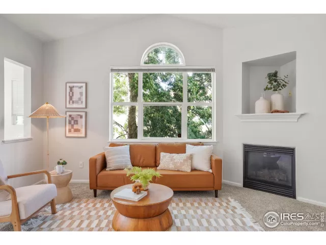 MLS: 990450 Condo For Sale