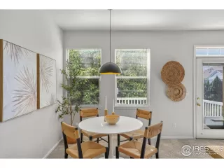 Photo #3: 990450 Listing