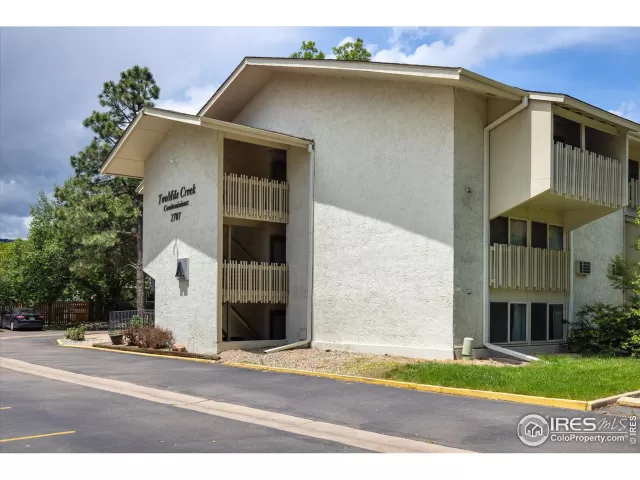 MLS: 990539 Condo For Sale