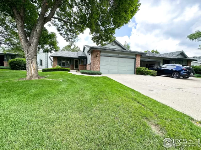 MLS: 990552 Condo For Sale