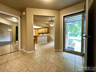 Photo #2: 990552 Listing