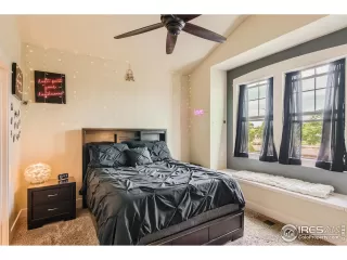 Photo #6: 990584 Listing