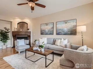 Photo #1: 990607 Listing