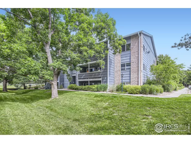 MLS: 990626 Condo For Sale