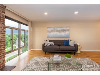 Photo #2: 990679 Listing 