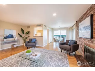 Photo #4: 990679 Listing 